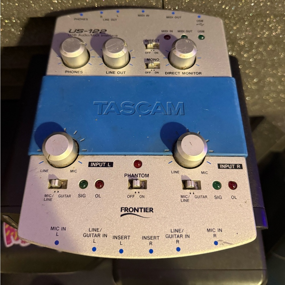 Tascam US-122 usb audio interface